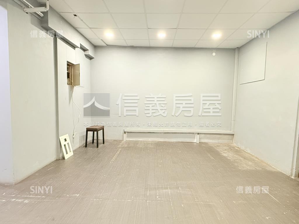 景安面寬黃金店面房屋室內格局與周邊環境