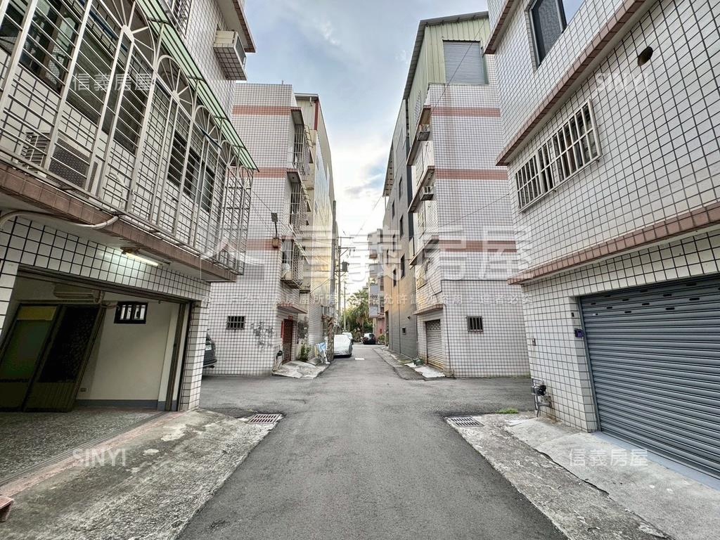 大雅邊間車庫朝南透天房屋室內格局與周邊環境