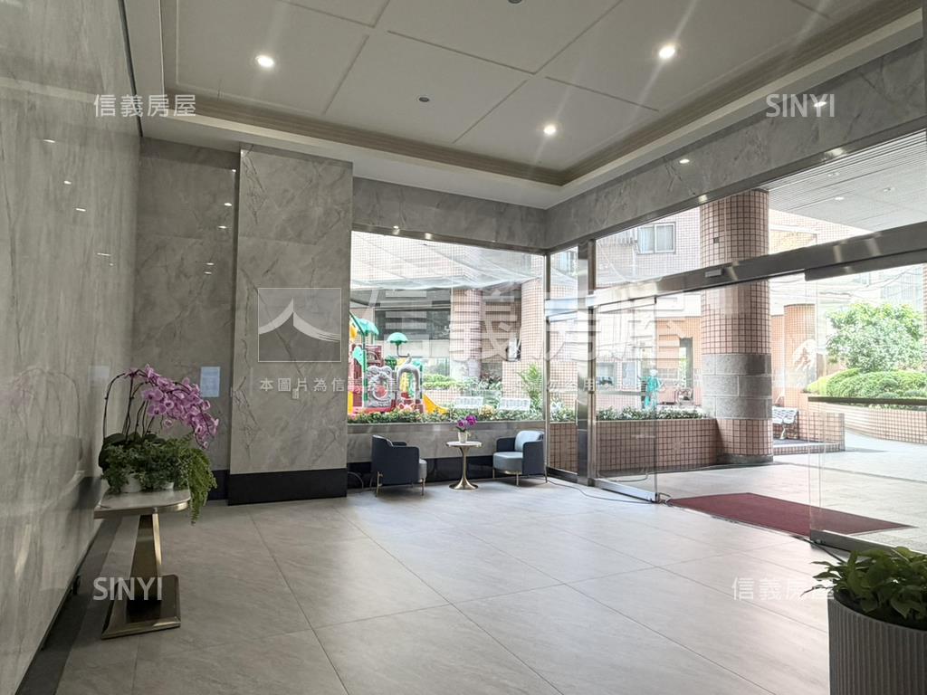 東帝士樓中樓房屋室內格局與周邊環境