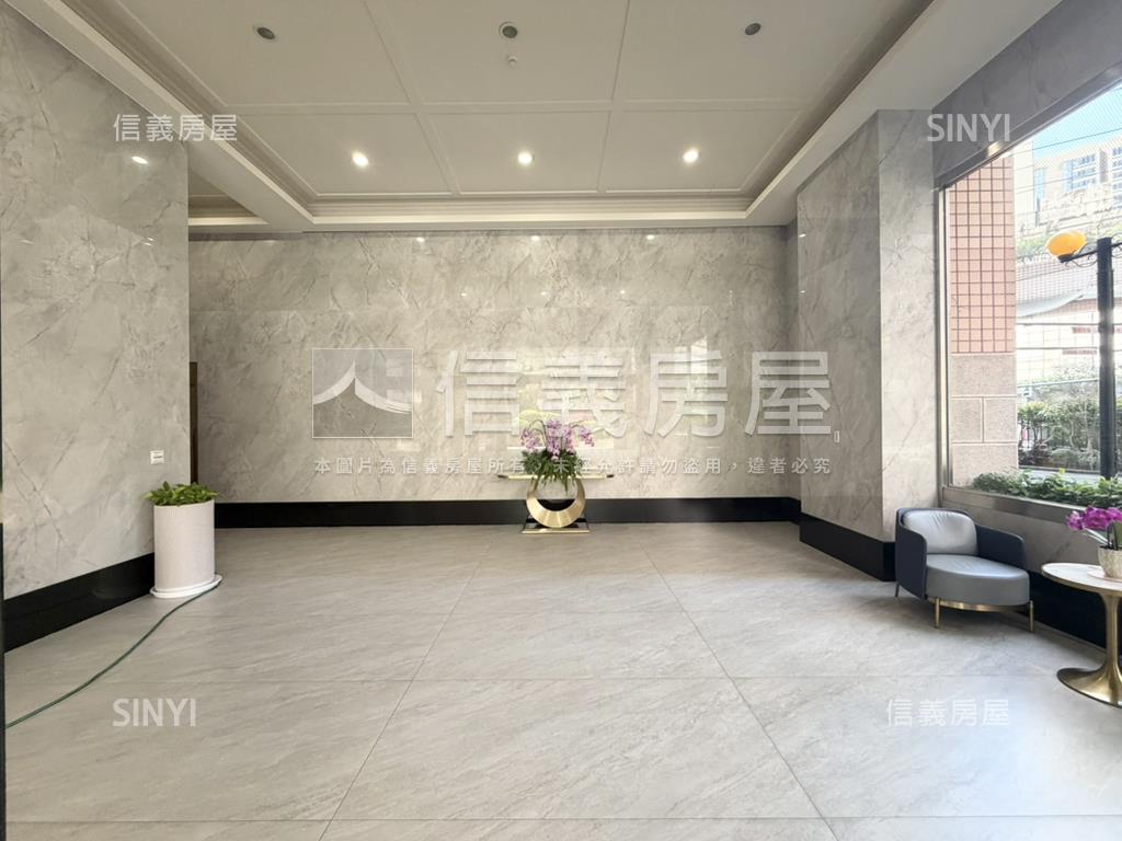 東帝士樓中樓房屋室內格局與周邊環境