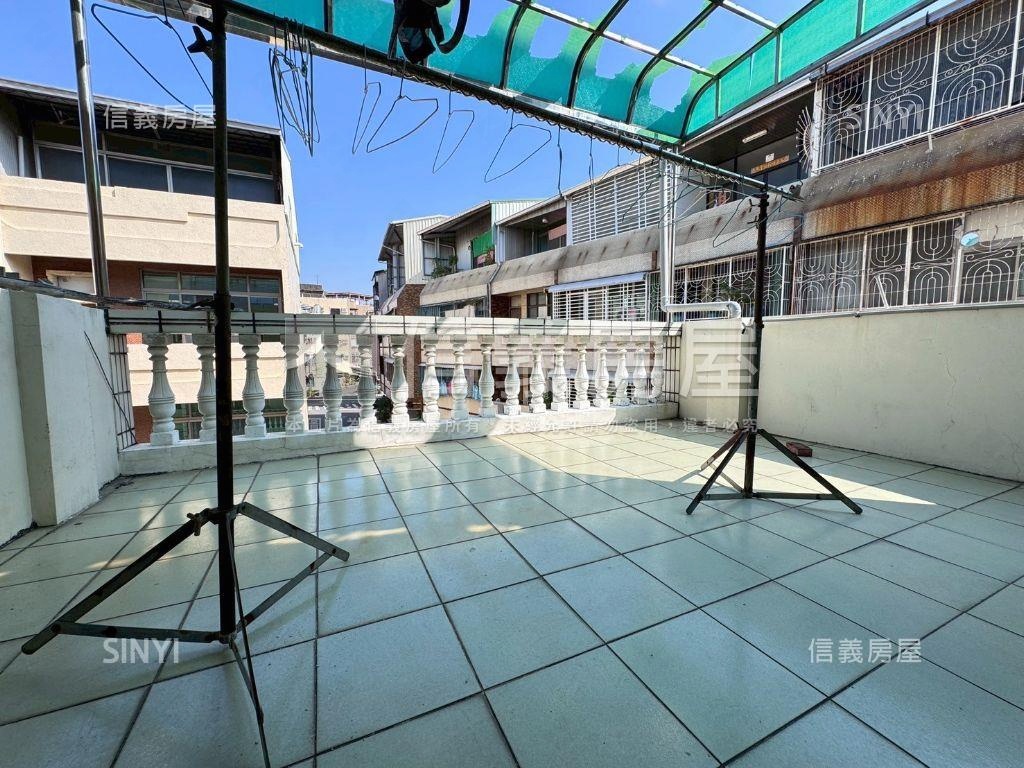 南區三邊採光傳統格局透天房屋室內格局與周邊環境