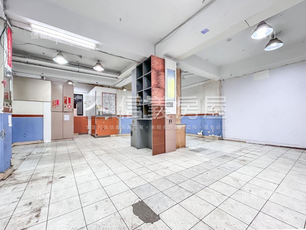 忠孝東路大面寬稀有店面房屋室內格局與周邊環境