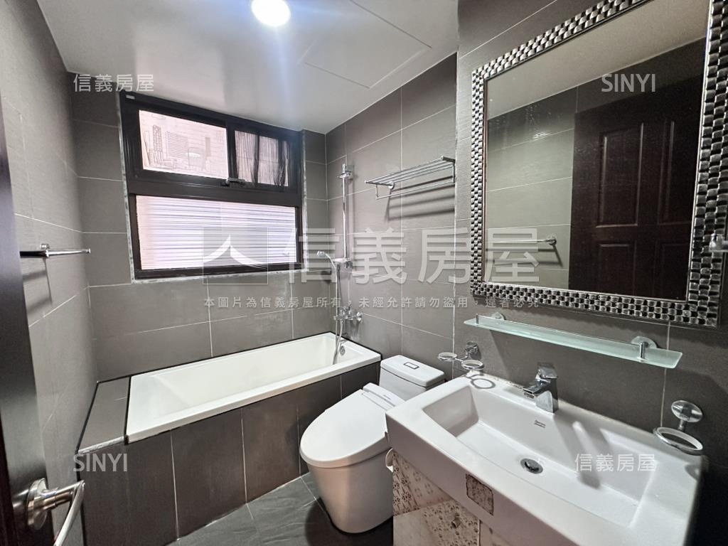 八擴優良社區稀有２＋１房房屋室內格局與周邊環境