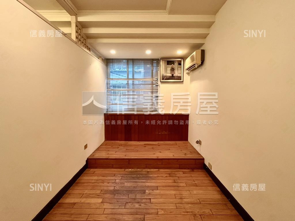 誠意出售光輝路２樓房屋室內格局與周邊環境
