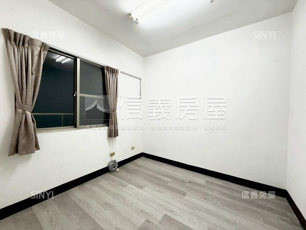 平實諾貝爾高樓採光三房房屋室內格局與周邊環境