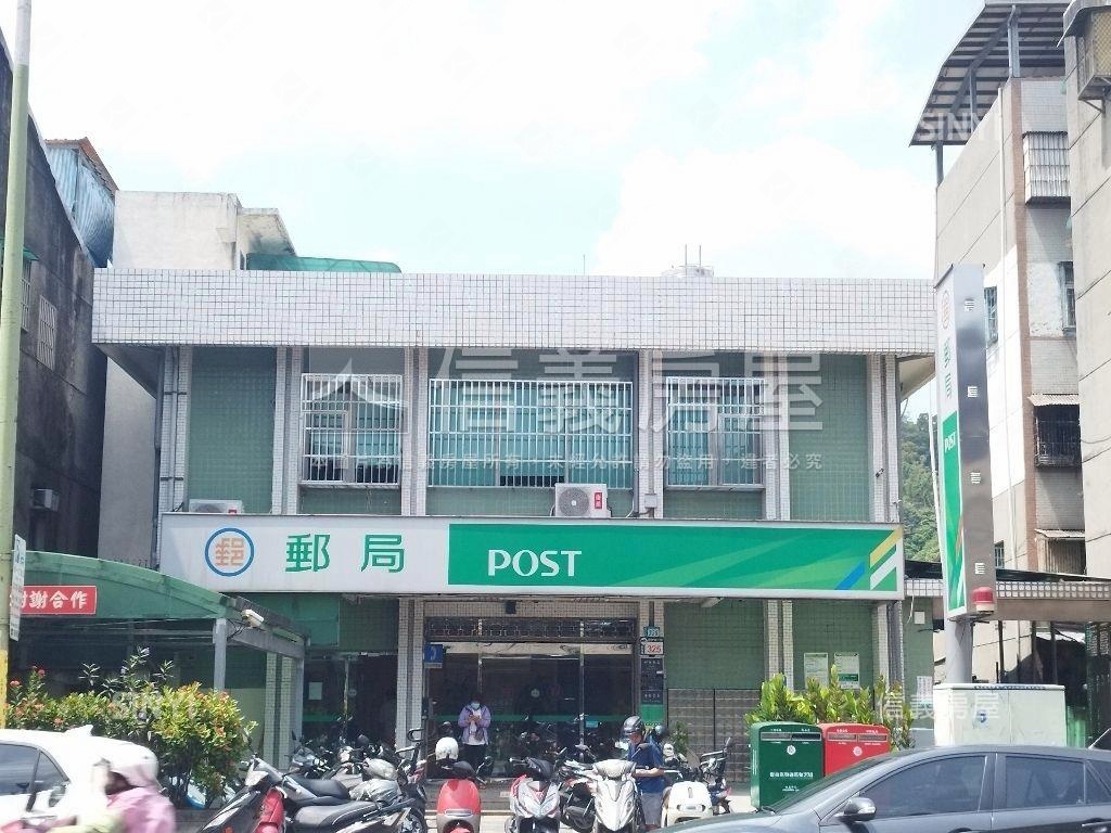 武林學園華廈三房車位房屋室內格局與周邊環境