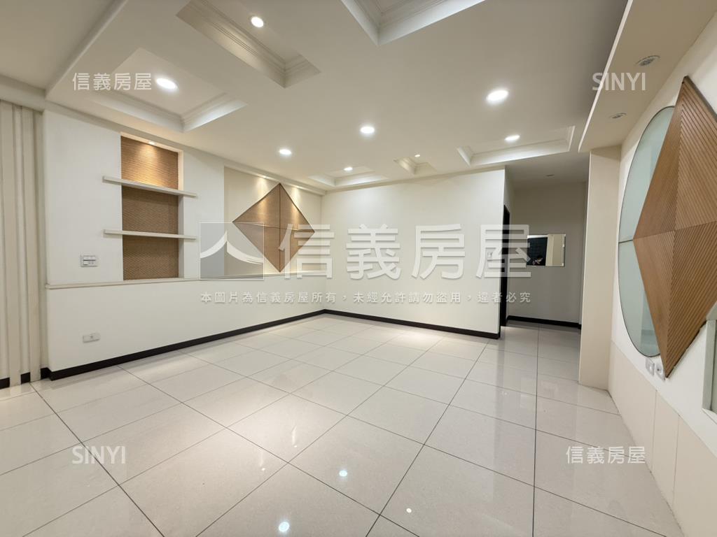 忠明路大坪數四房空間房屋室內格局與周邊環境