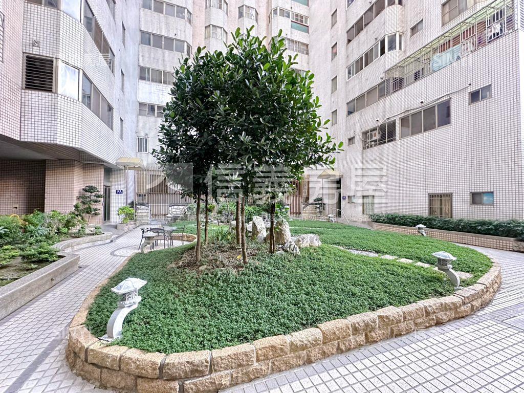 南屯大聚首選龍邦富邑房屋室內格局與周邊環境