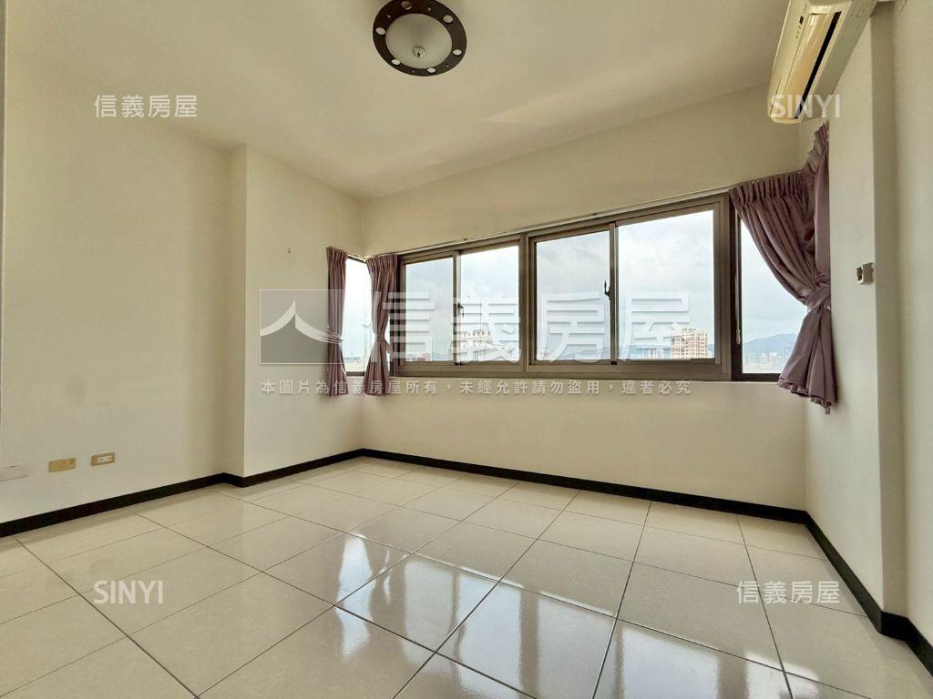 摩登高第挑高採光戶房屋室內格局與周邊環境