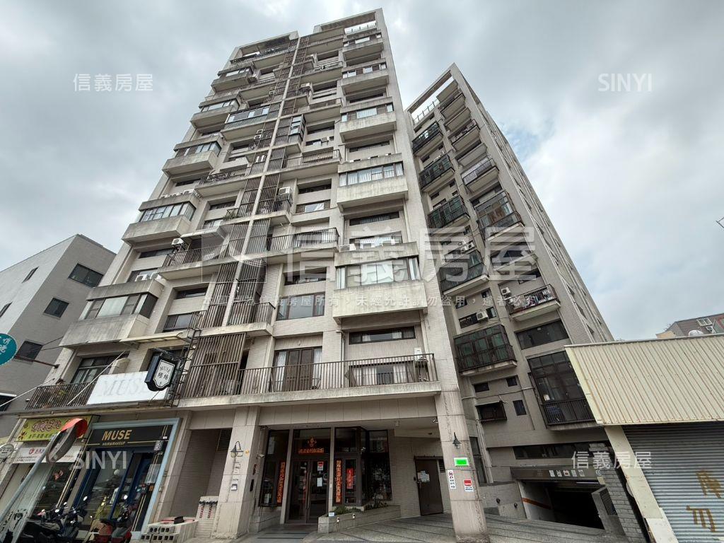 摩登高第挑高採光戶房屋室內格局與周邊環境