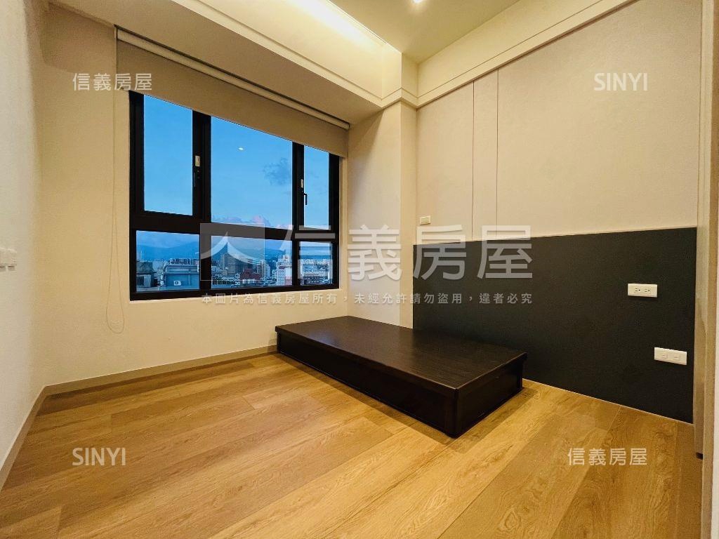 麗盛高樓河景美妝３房車位房屋室內格局與周邊環境