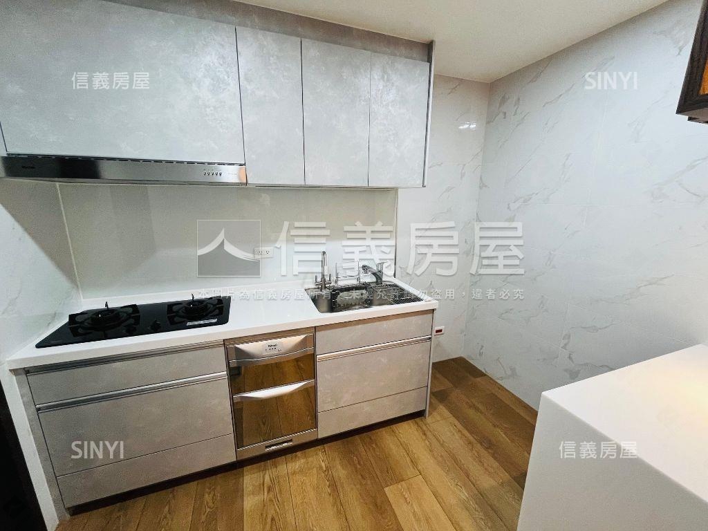 麗盛高樓河景美妝３房車位房屋室內格局與周邊環境