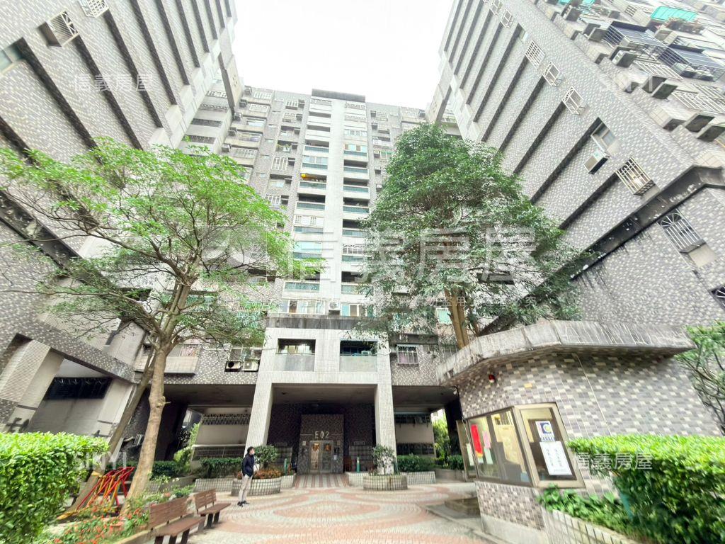 內壢陸光國宅高樓層景觀戶房屋室內格局與周邊環境