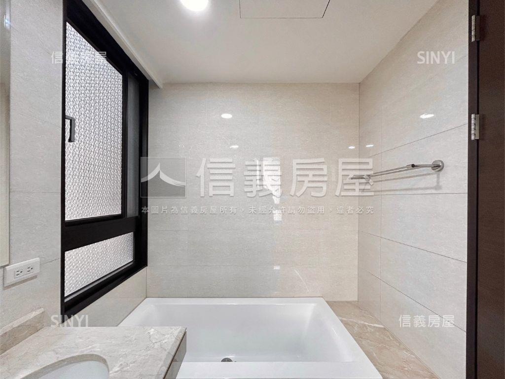 大學漾。朝西南視野四房房屋室內格局與周邊環境