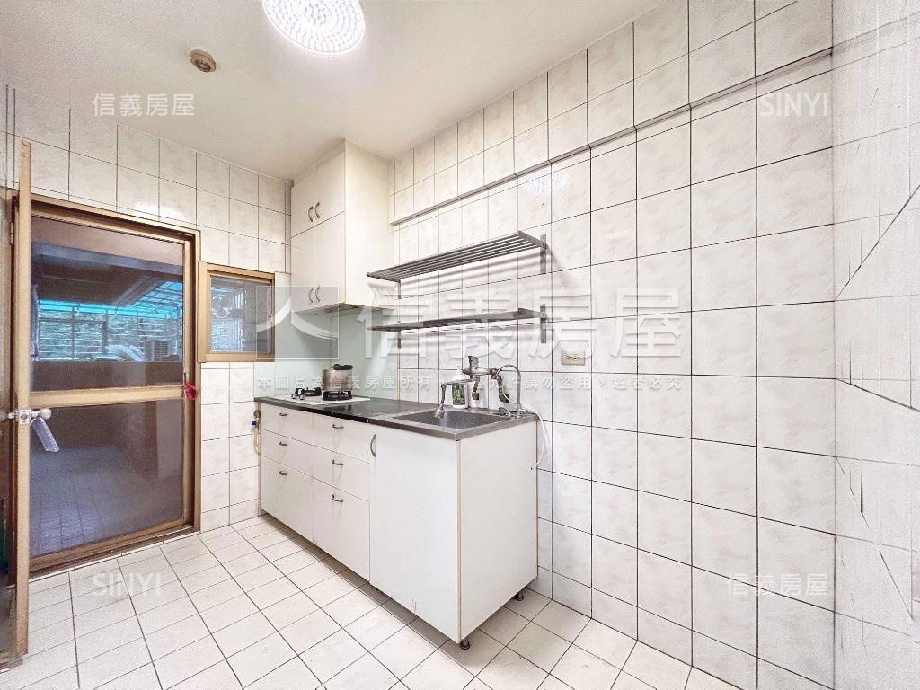 麗緻雅都大三房房屋室內格局與周邊環境