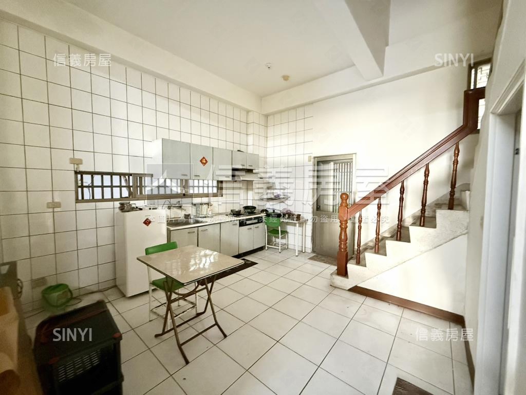 龍井臨路大地坪透天房屋室內格局與周邊環境