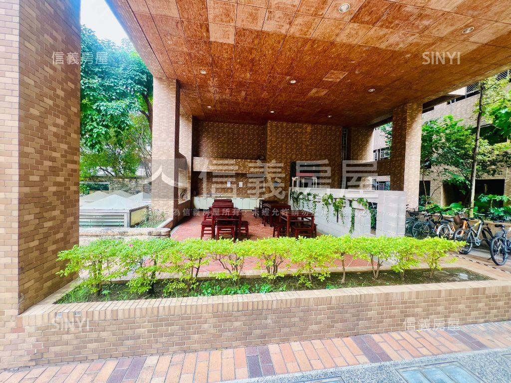 現大２房平車的樓店房屋室內格局與周邊環境