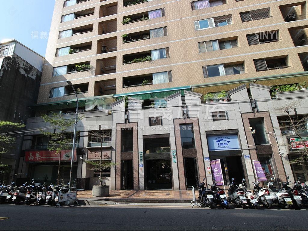 現大２房平車的樓店房屋室內格局與周邊環境