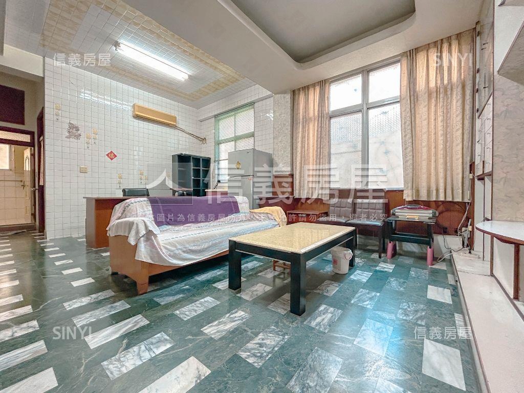 國華街商業地｜雙城區店面房屋室內格局與周邊環境