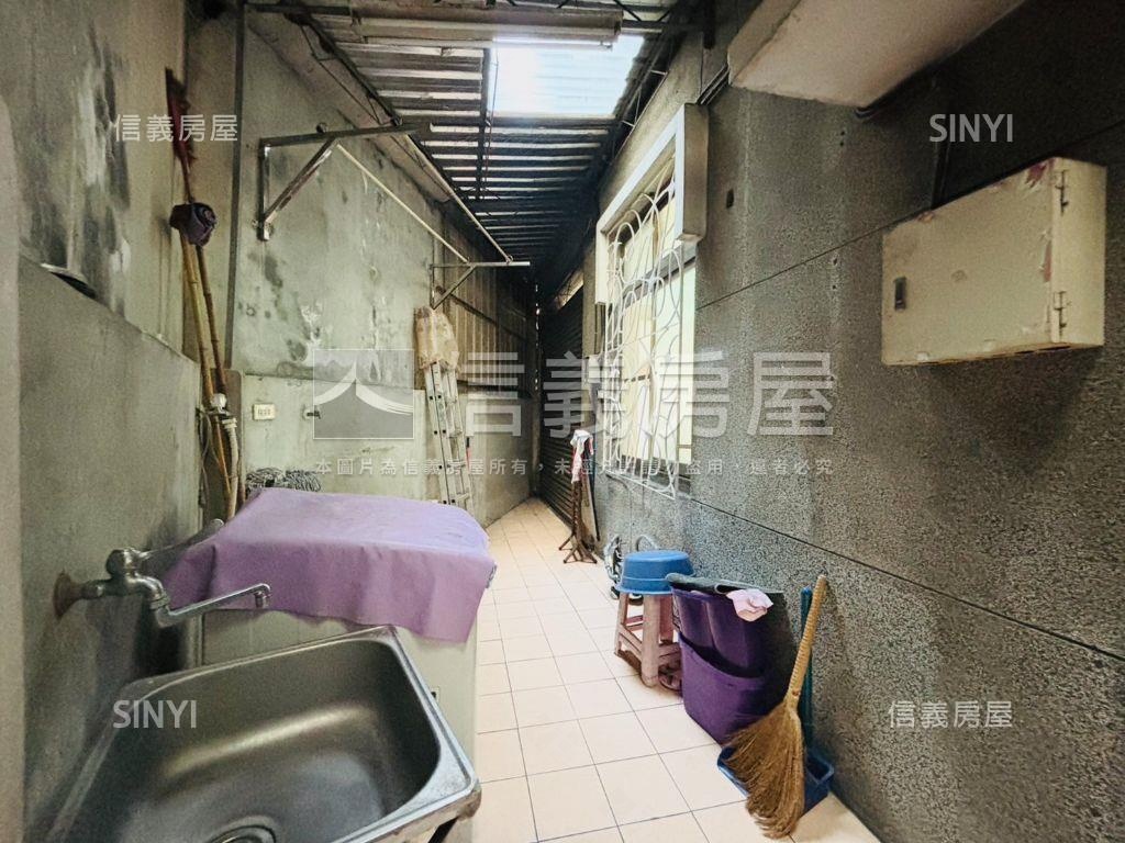 國華街商業地｜雙城區店面房屋室內格局與周邊環境