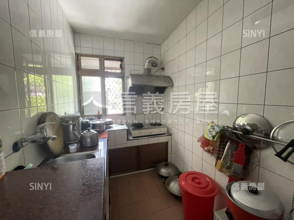 永吉路透天房屋室內格局與周邊環境