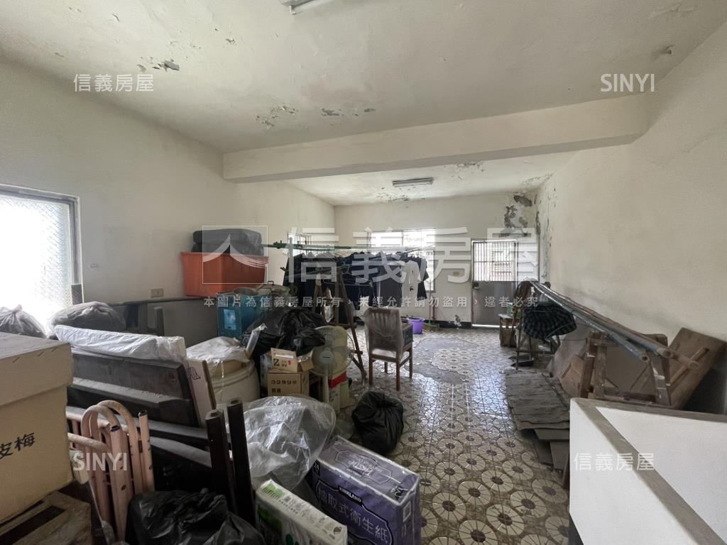 永吉路透天房屋室內格局與周邊環境