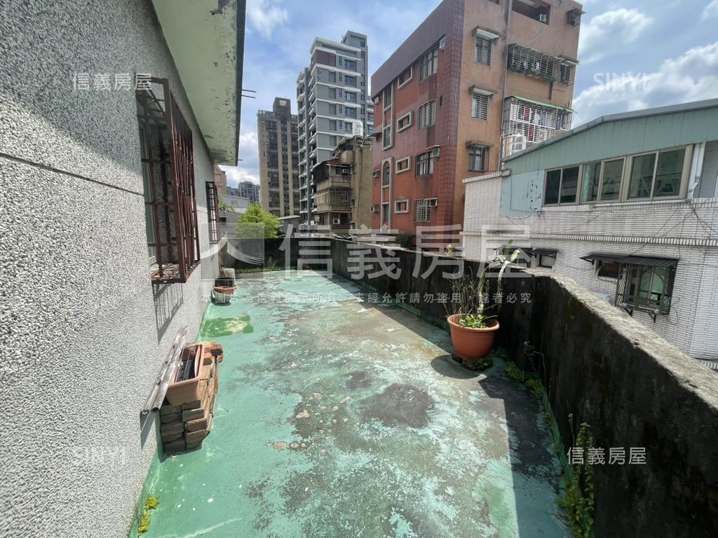 永吉路透天房屋室內格局與周邊環境
