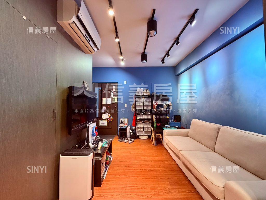近捷運精美兩房房屋室內格局與周邊環境
