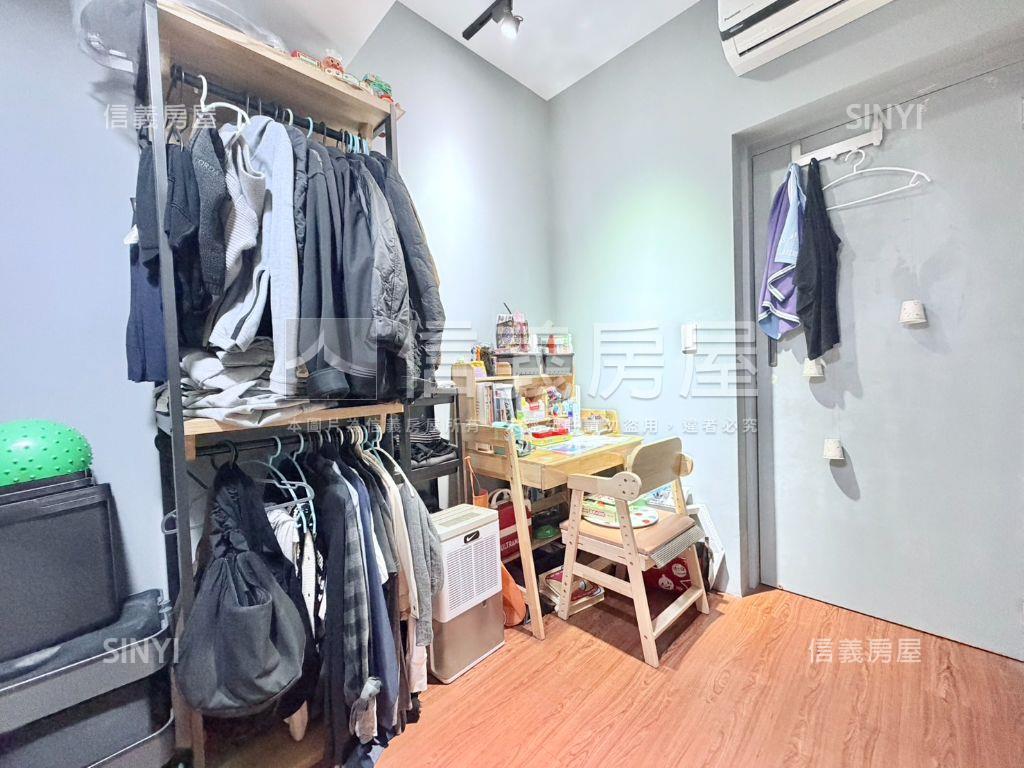 近捷運精美兩房房屋室內格局與周邊環境