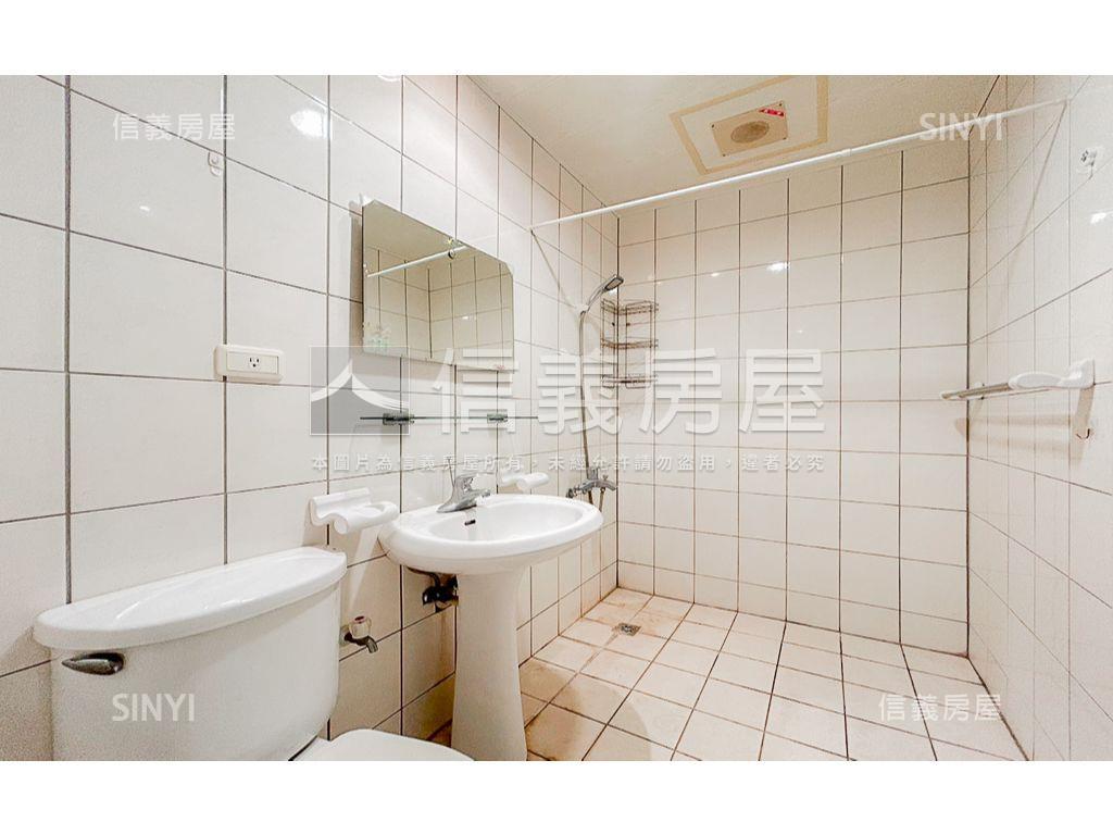 北屯近南興學區旁邊間透天房屋室內格局與周邊環境