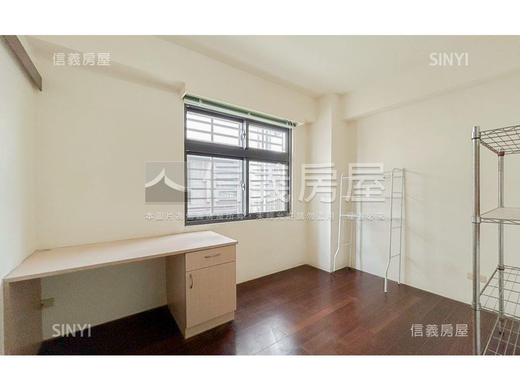 北屯近南興學區旁邊間透天房屋室內格局與周邊環境