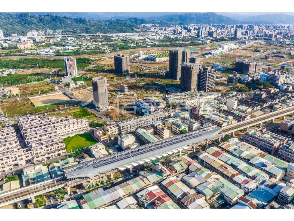 北屯近南興學區旁邊間透天房屋室內格局與周邊環境