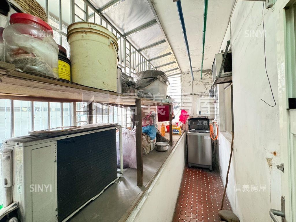 板新小宅當道房屋室內格局與周邊環境