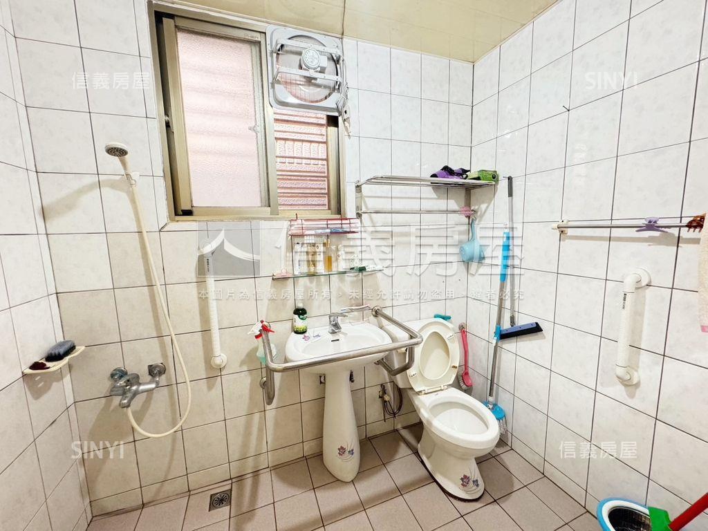 板新小宅當道房屋室內格局與周邊環境