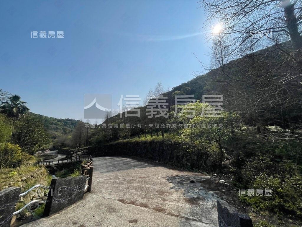 陽明山溪畔秘境土地珠寶盒房屋室內格局與周邊環境