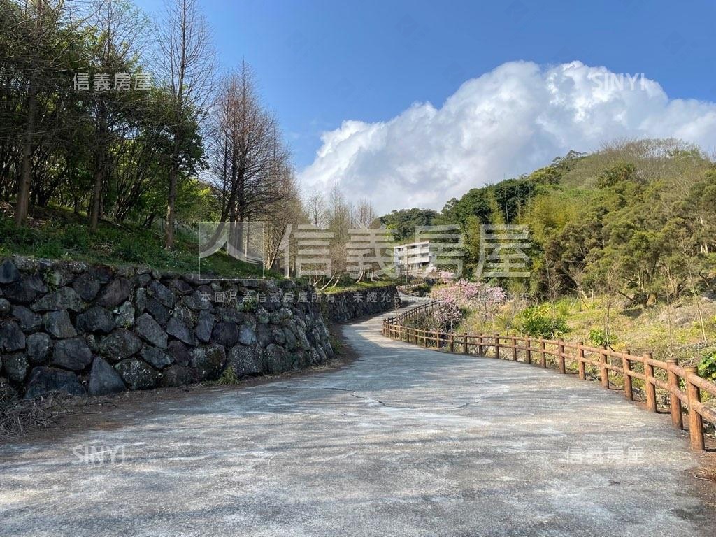 陽明山溪畔秘境土地珠寶盒房屋室內格局與周邊環境