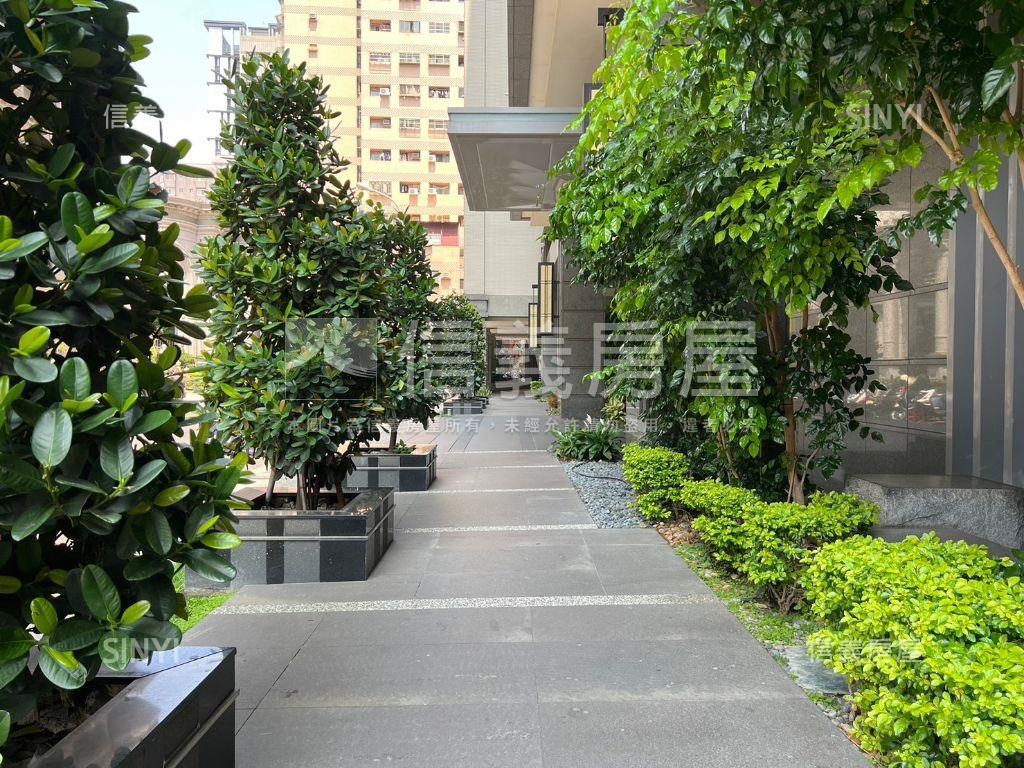 鬧中取靜機能佳邊間套房房屋室內格局與周邊環境