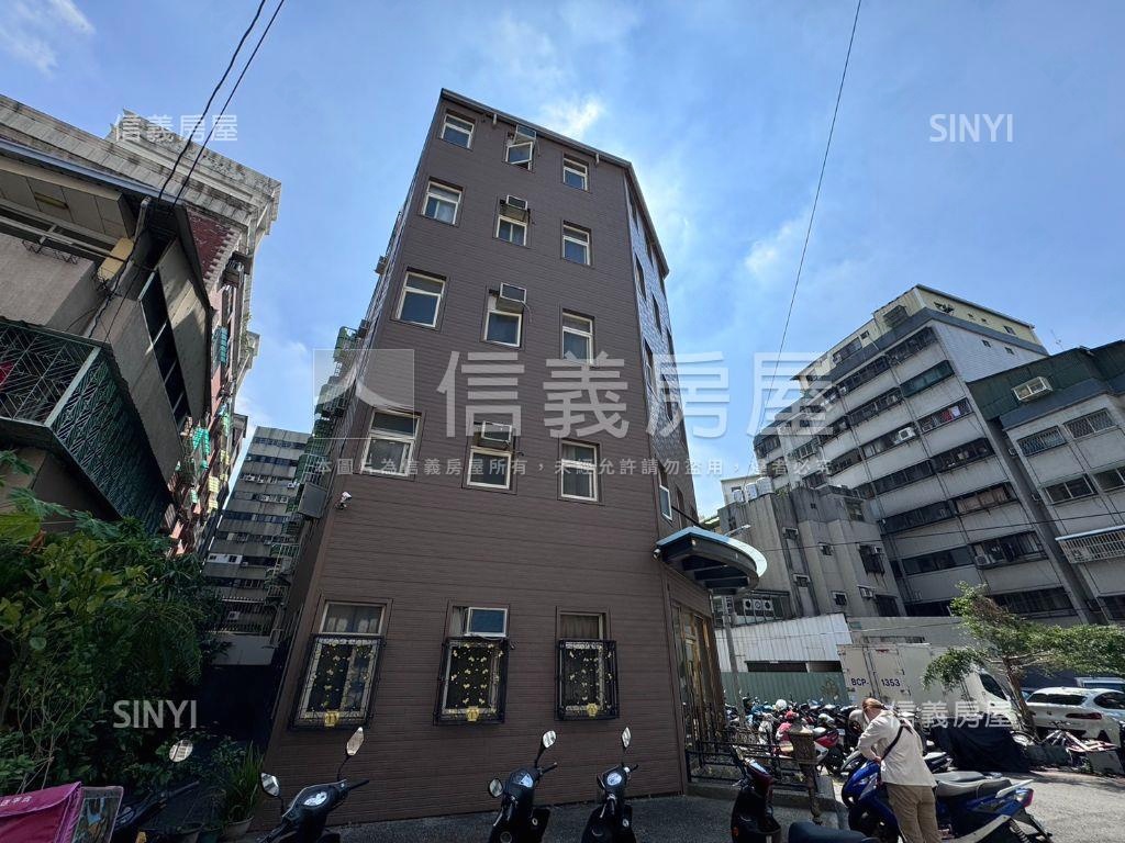 中國醫金雞母房屋室內格局與周邊環境