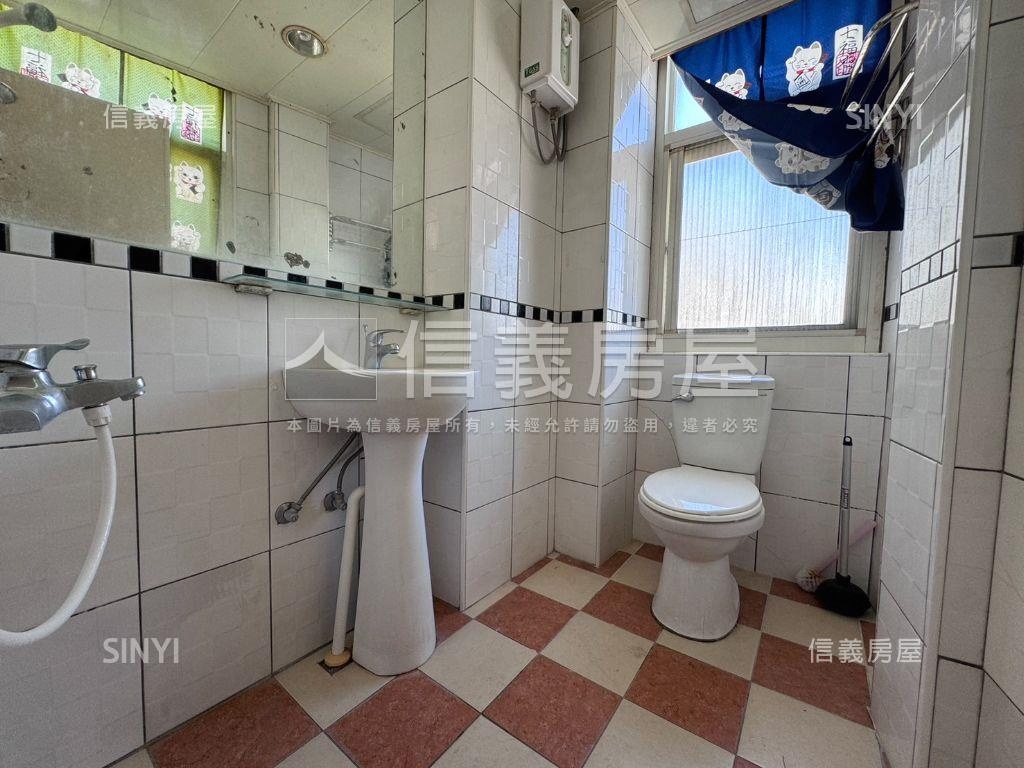 中國醫金雞母房屋室內格局與周邊環境