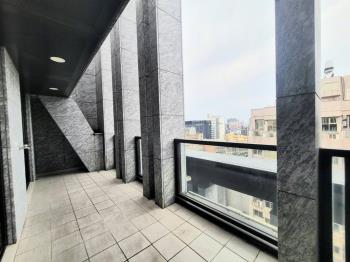 凱旋頂樓露臺大戶豪邸