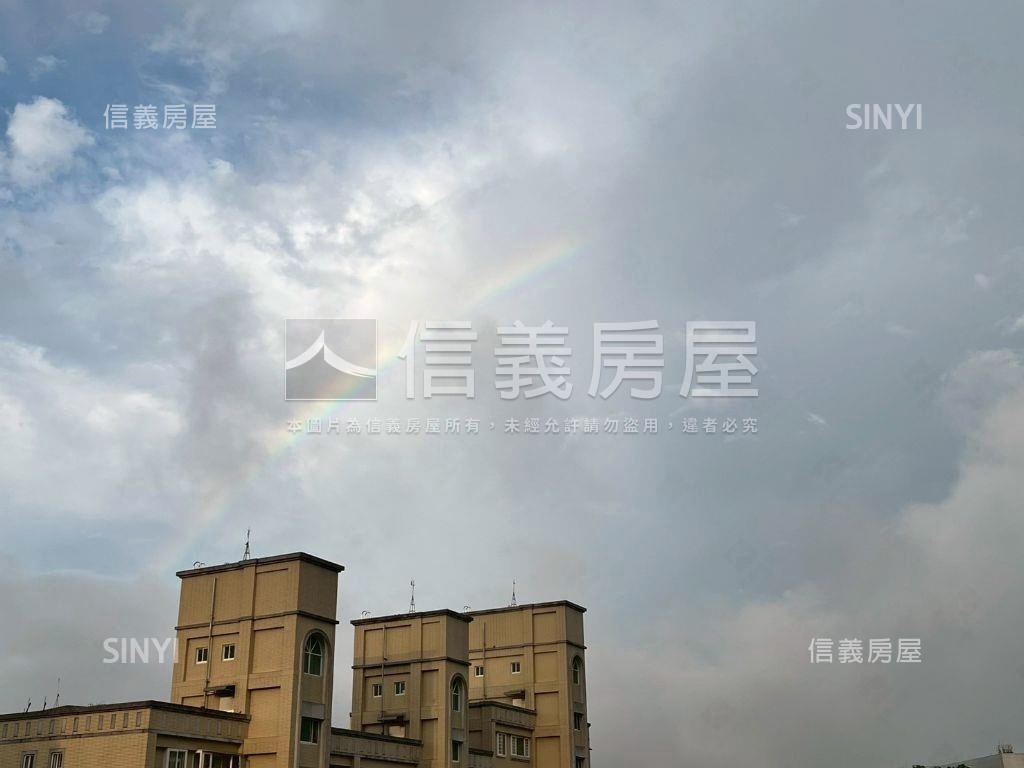 近文華國小ｌ耀捷境三房房屋室內格局與周邊環境