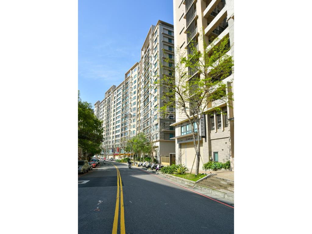 低總價視野綠光房屋室內格局與周邊環境