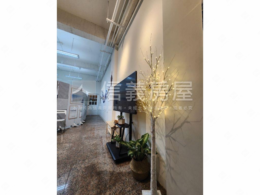 ✦文境✦育平煥新百坪店房屋室內格局與周邊環境
