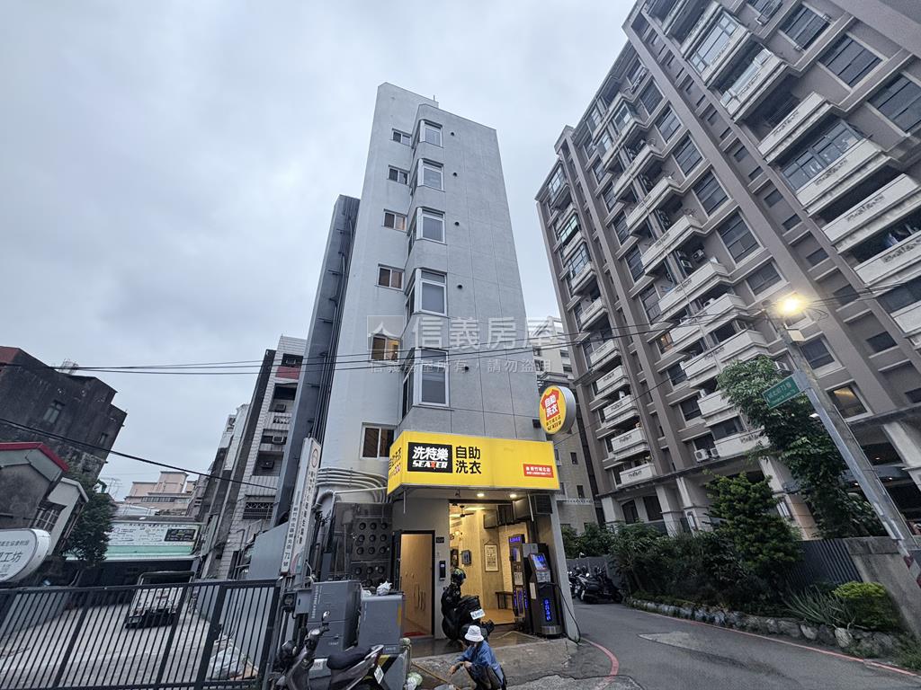 近城隍廟店面投套房屋室內格局與周邊環境