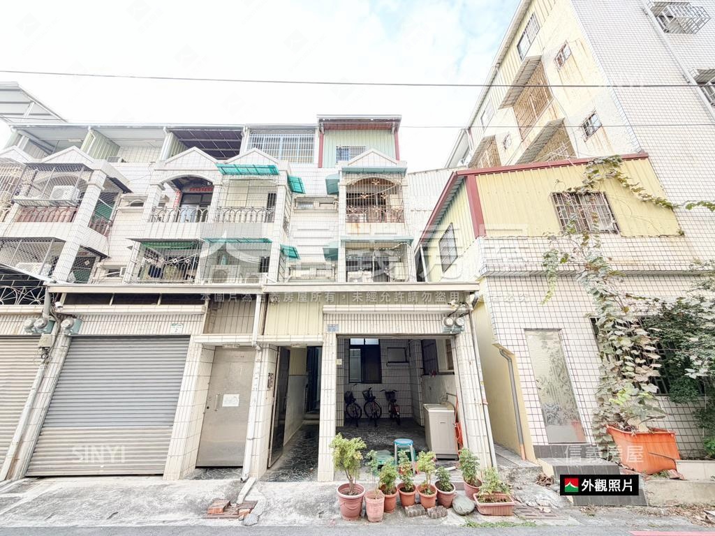 鼎山商圈．小邊間車庫透天房屋室內格局與周邊環境