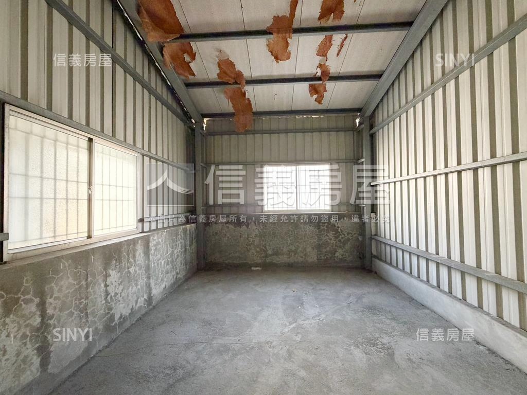 鼎山商圈．小邊間車庫透天房屋室內格局與周邊環境