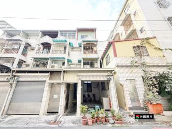 鼎山商圈．小邊間車庫透天