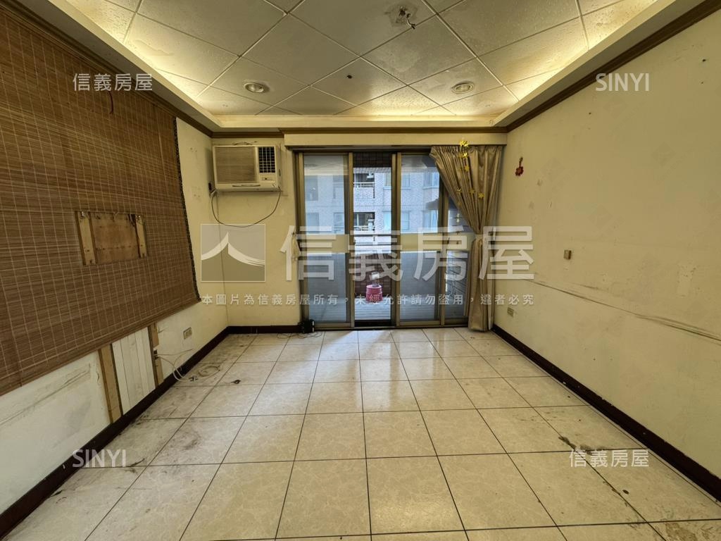 縣府風華機能美宅房屋室內格局與周邊環境