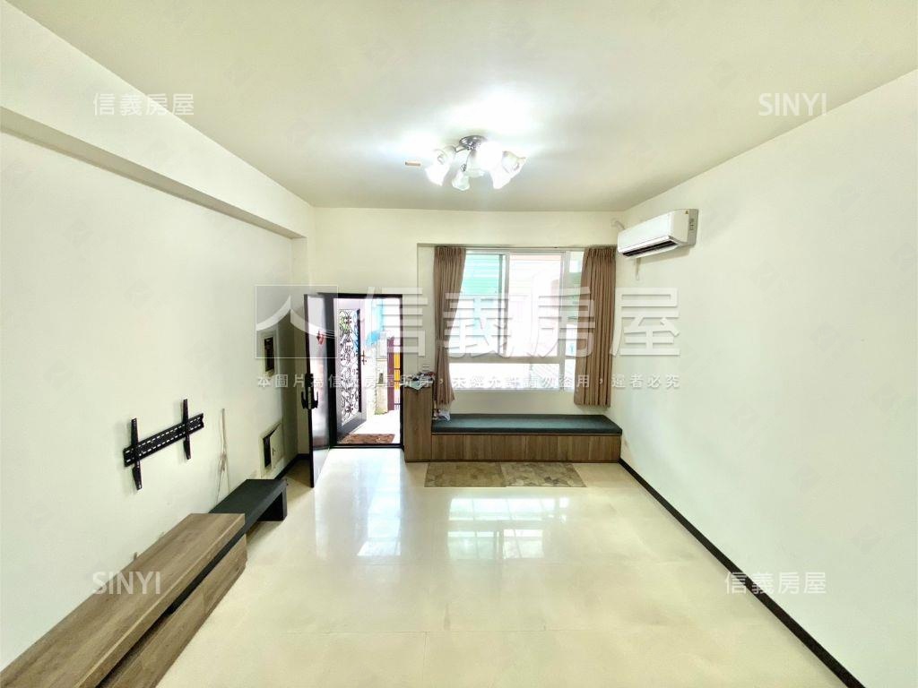 南社路別墅前院停車房屋室內格局與周邊環境