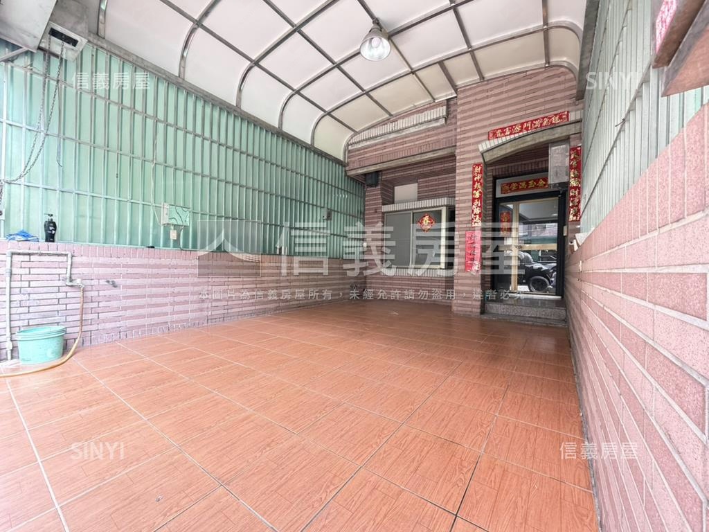 安南近商六十溫馨面寬車墅房屋室內格局與周邊環境